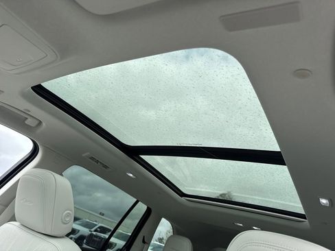 New 2026 Buick Enclave Avenir w/ Super Cruise Package image 16