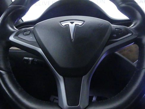 Used 2018 Tesla Model S 100D image 17