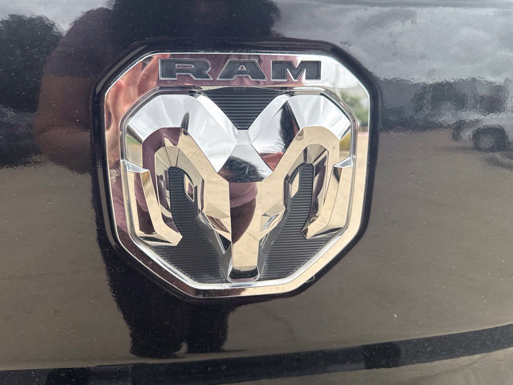 Used 2022 RAM 1500 2WD Crew Cab image 13