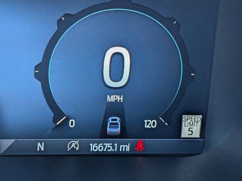 Used 2024 Ford F150 XLT w/ Equipment Group 302A MID image 6