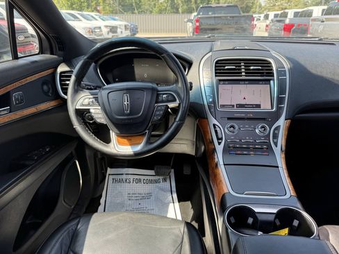 Used 2020 Lincoln Nautilus Reserve FWD image 21