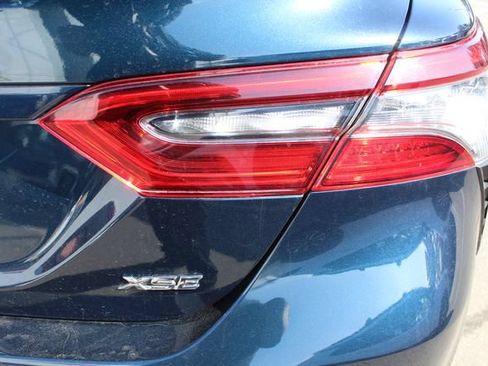 Used 2021 Toyota Camry XSE FWD image 16