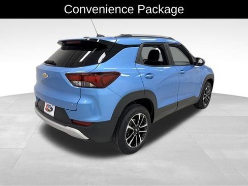Certified 2025 Chevrolet TrailBlazer LT w/ Convenience Package FWD image 6