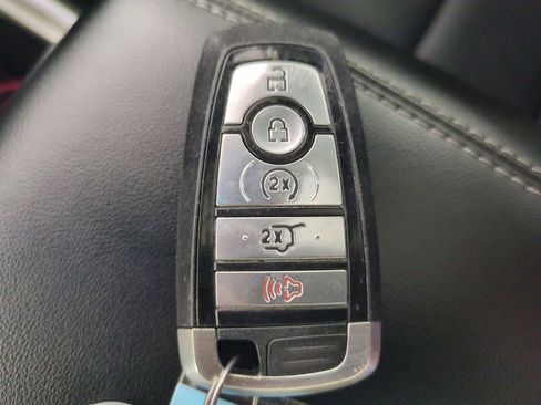 Used 2021 Ford Explorer Limited w/ Hybrid Equipment Group 310A image 39