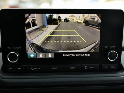 Used 2023 Honda Accord LX image 35