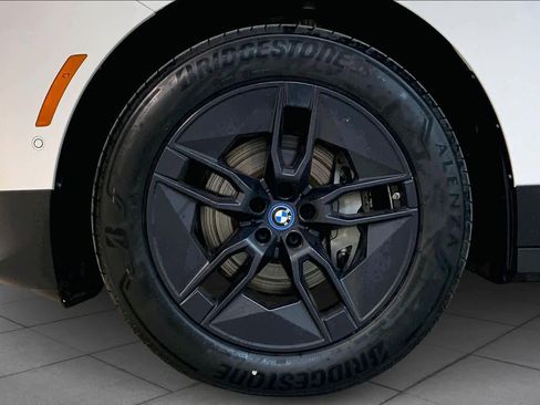 Certified 2024 BMW iX xDrive50 w/ Convenience Package image 10