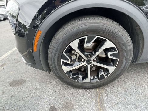 Used 2023 Kia Sportage EX FWD image 28