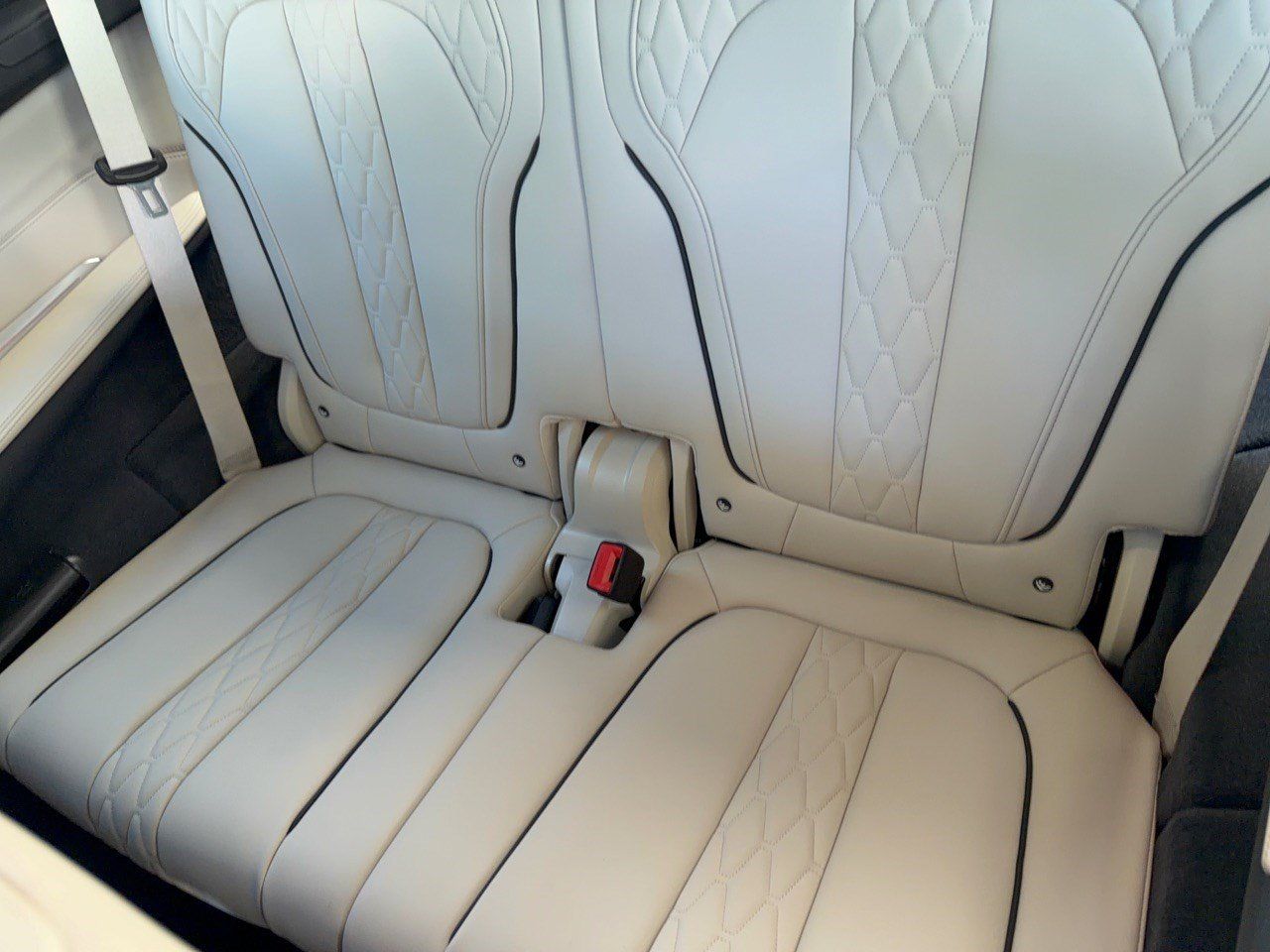 Used 2025 BMW X7 M60i w/ Executive Package AWD/4WD image 31