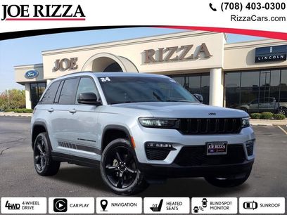 Used 2024 Jeep Grand Cherokee Limited w/ Black Appearance Package