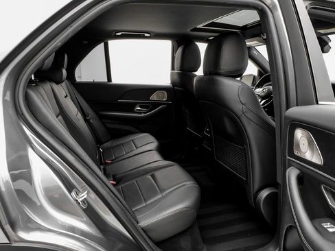Used 2023 Mercedes-Benz GLE 350 4MATIC w/ Premium Package image 34