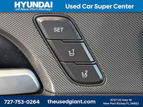 Used 2023 Hyundai Santa Fe Limited image 26