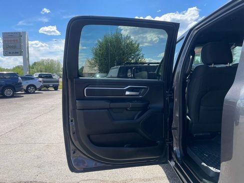 Used 2025 RAM 1500 Big Horn AWD/4WD image 17