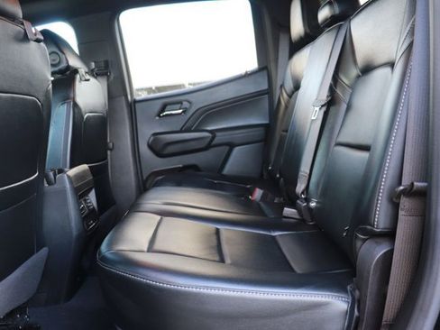 Used 2023 GMC Canyon Elevation w/ Convenience Package image 13