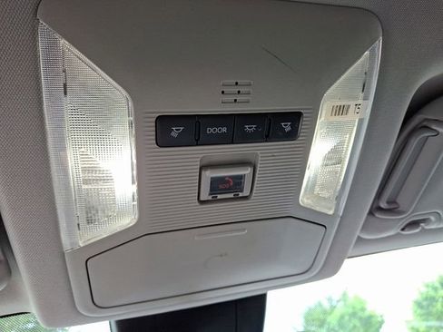 Used 2024 Toyota RAV4 XLE AWD/4WD image 23