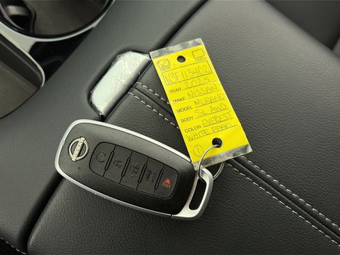 Certified 2025 Nissan Murano SL image 35