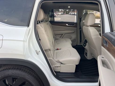 New 2026 Volkswagen Atlas SE image 28