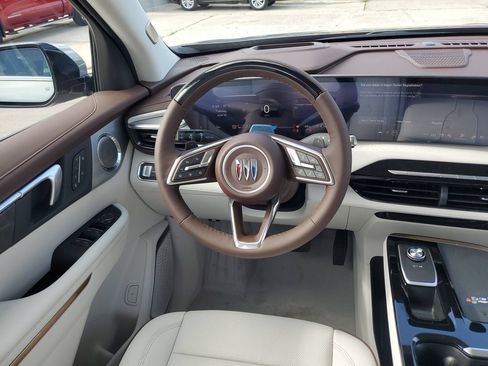 New 2026 Buick Enclave Avenir w/ Super Cruise Package FWD image 13