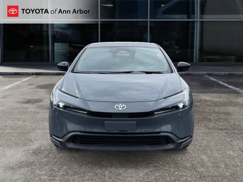 Used 2024 Toyota Prius LE image 13