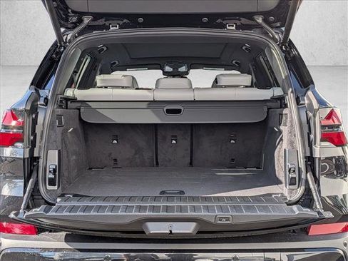 New 2026 BMW X5 xDrive40i w/ Climate Comfort Package image 18