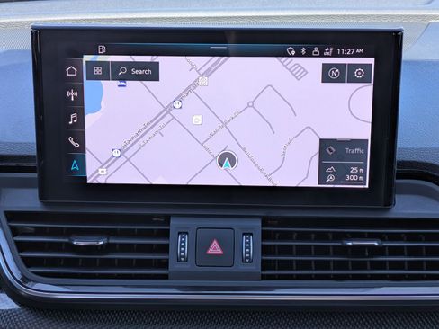 Used 2021 Audi SQ5 Premium Plus w/ Premium Plus Package image 16