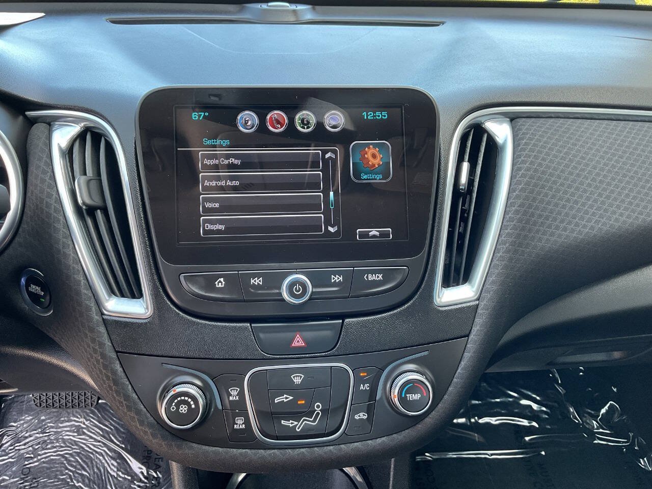 Used 2018 Chevrolet Malibu LT FWD image 21