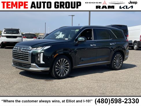 Used 2023 Hyundai Palisade Calligraphy w/ Cargo Package AWD/4WD image 1
