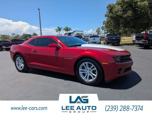Used 2013 Chevrolet Camaro LT w/ Rear Vision Package RWD image 2