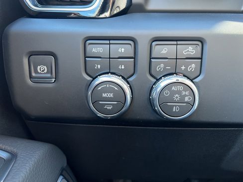 New 2026 GMC Sierra 1500 Denali w/ Denali Reserve Package image 33