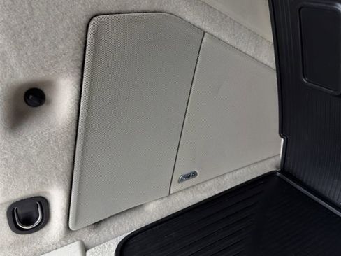 Used 2023 Cadillac Escalade Sport Platinum w/ LPO, Floor Liner Package AWD/4WD image 38