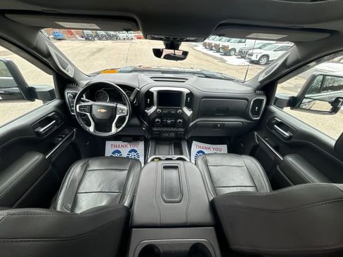 Certified 2020 Chevrolet Silverado 2500 LTZ w/ LTZ Premium Package AWD/4WD image 27