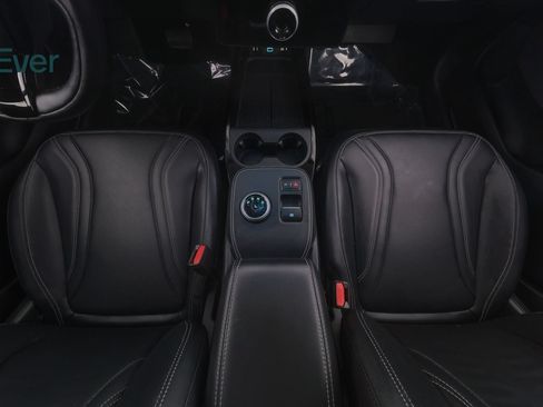 Used 2022 Ford Mustang Mach-E Premium AWD/4WD image 27