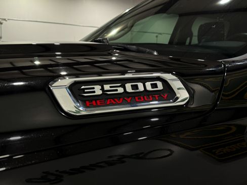 Used 2020 RAM 3500 Laramie image 63