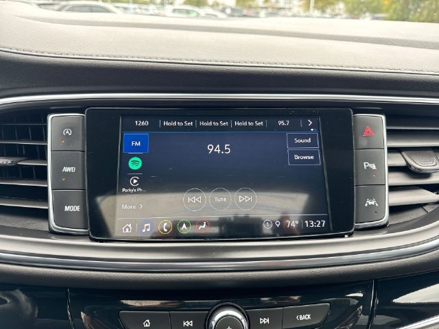 Used 2022 Buick Enclave Avenir w/ Avenir Technology Package AWD/4WD image 13