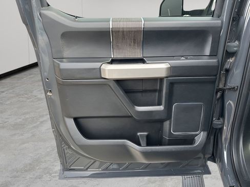 Used 2021 Ford F250 Lariat image 16