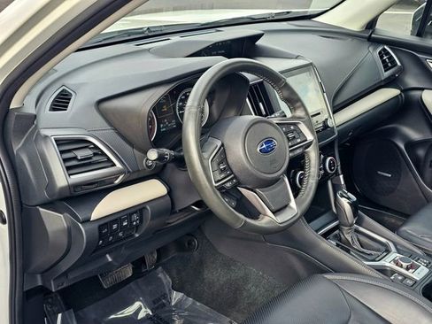 Used 2023 Subaru Forester Limited image 15
