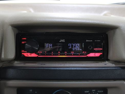 Used 1997 Ford F350 XLT image 44