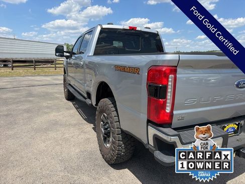 Used 2023 Ford F250 Lariat w/ Lariat Ultimate Package AWD/4WD image 11