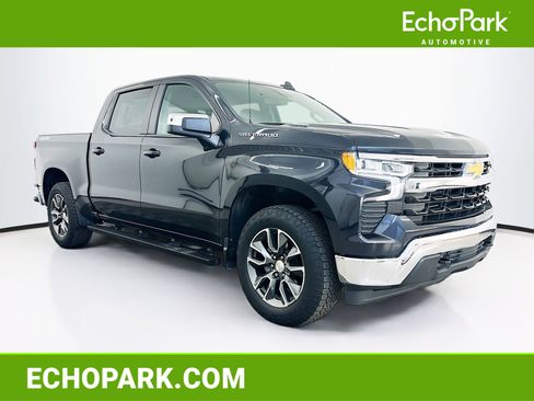 Used 2024 Chevrolet Silverado 1500 LT image 1