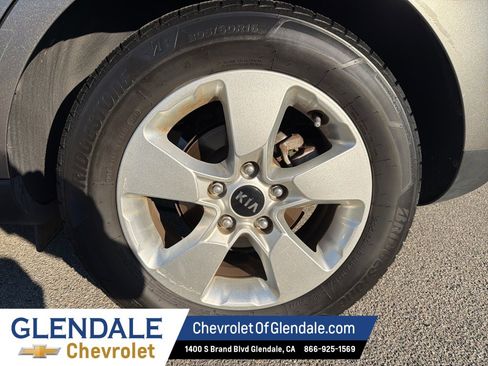 Used 2019 Kia Soul image 9