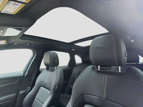 Certified 2024 Jaguar F-PACE R-Dynamic S AWD/4WD image 15