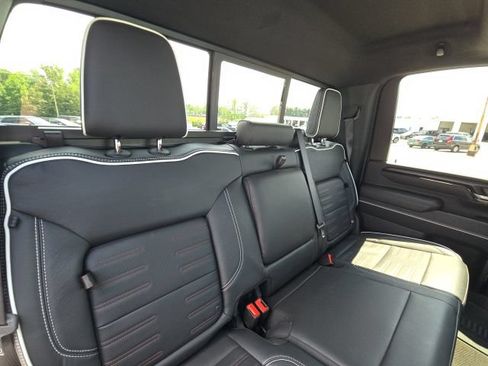Used 2026 GMC Sierra 2500 AT4X AWD/4WD image 15