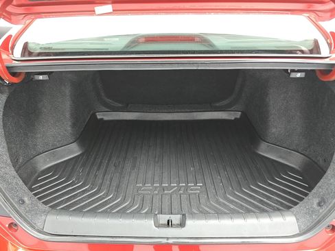 Used 2021 Honda Civic EX image 12