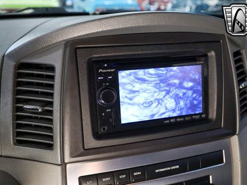 Used 2006 Jeep Grand Cherokee SRT8 image 19