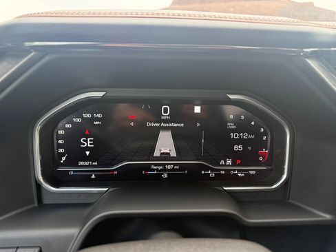 Used 2023 GMC Sierra 1500 AT4 w/ Technology Package AWD/4WD image 17