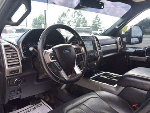 Used 2019 Ford F250 Platinum w/ Platinum Ultimate Package AWD/4WD image 7