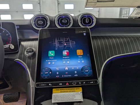 Certified 2025 Mercedes-Benz GLC 300 4MATIC image 29