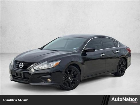 Used 2018 Nissan Altima 2.5 SR w/ SR Midnight Edition image 1