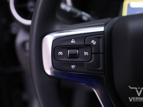 New 2025 Chevrolet Blazer LT image 24