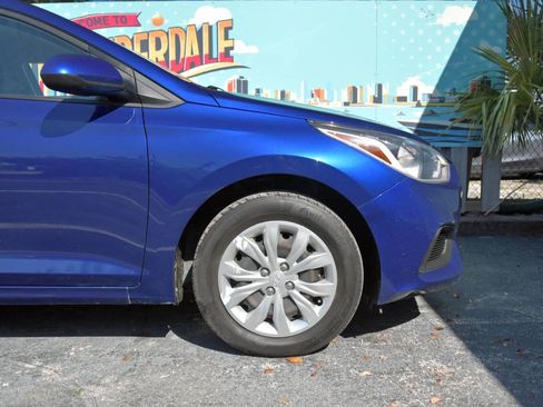Used 2019 Hyundai Accent SE image 29