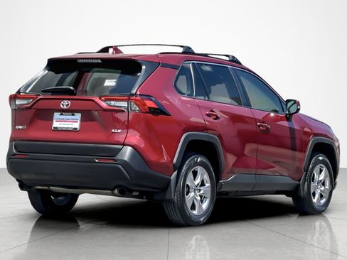 Certified 2023 Toyota RAV4 XLE FWD image 5